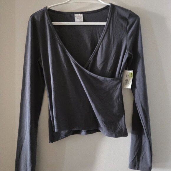 Athleta With Ease Wrap Top || xs || black sand color - Picture 3 of 5